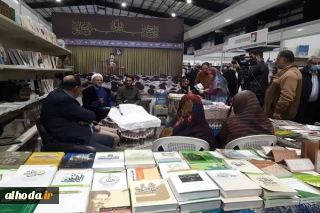 در شصت‌وچهارمین دوره نمایشگاه بین‌المللی کتاب بیروت صورت گرفت؛
رونمایی از سه عنوان کتاب ترجمه‌شده به زبان عربی در غرفه ایران